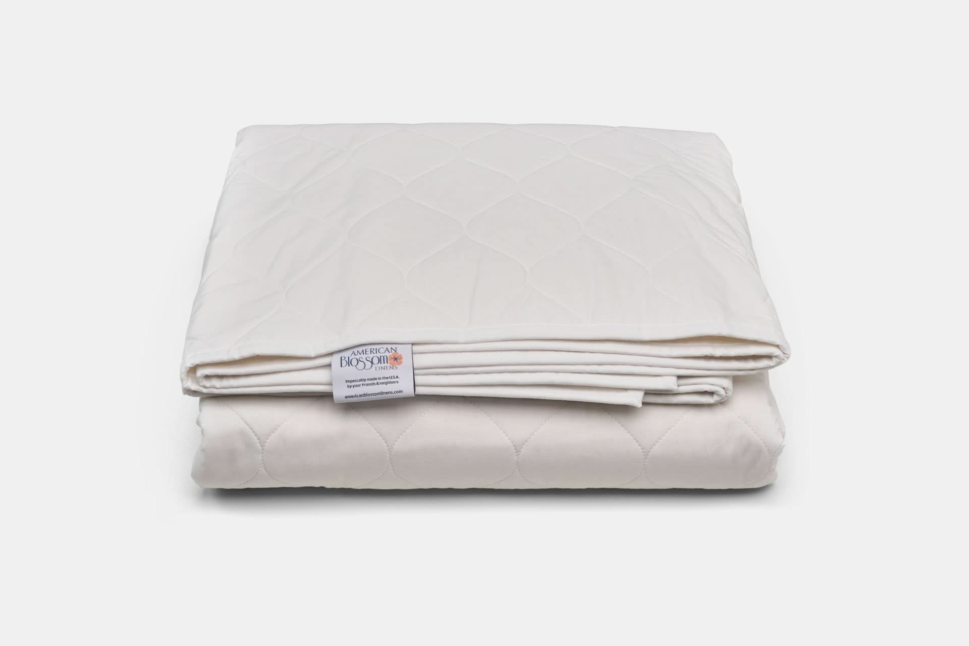 American Blossom Linens Quilt &amp; shams Queen / White Cotton Quilted Bedspread