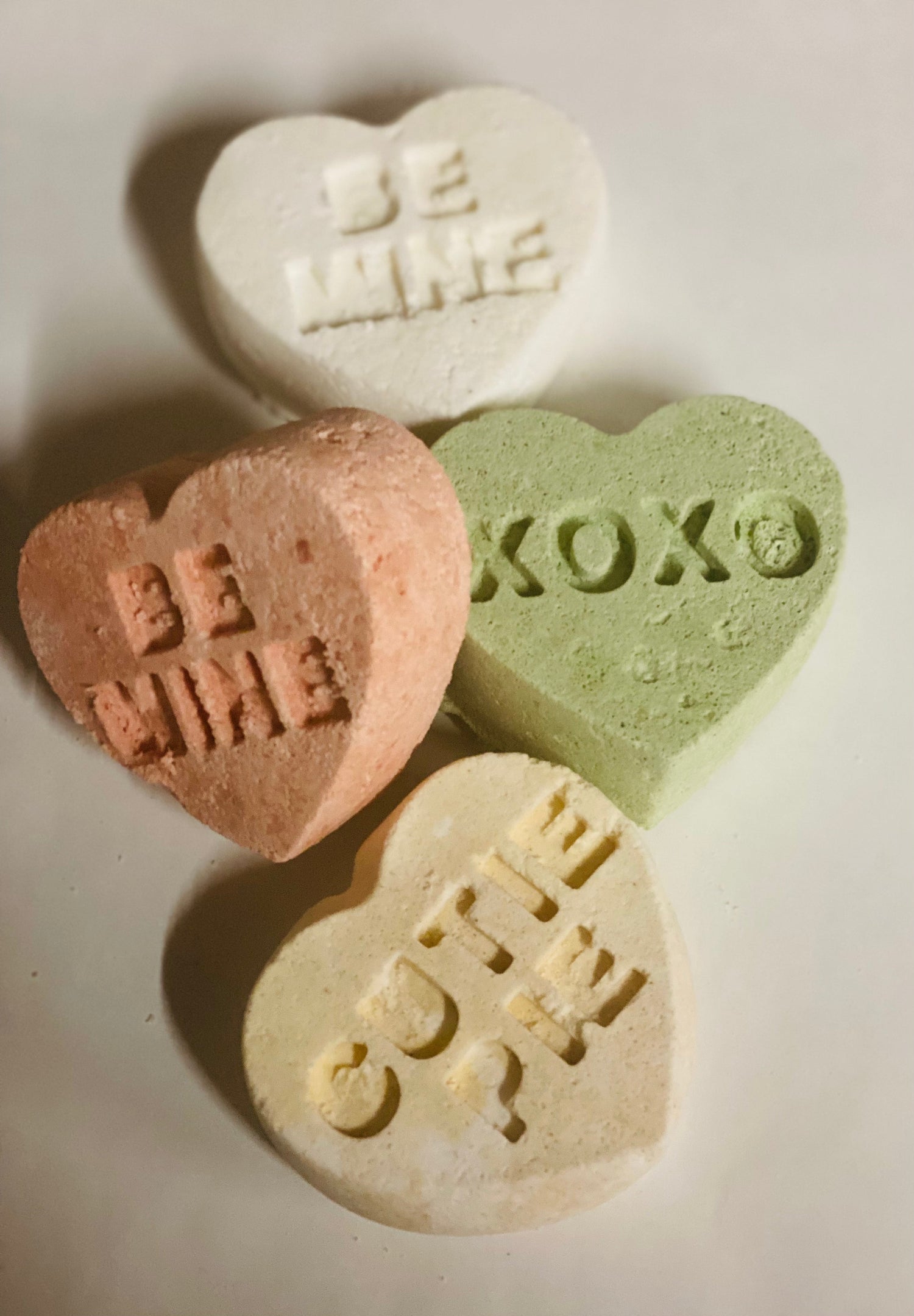 Conversation Heart Bath Bomb