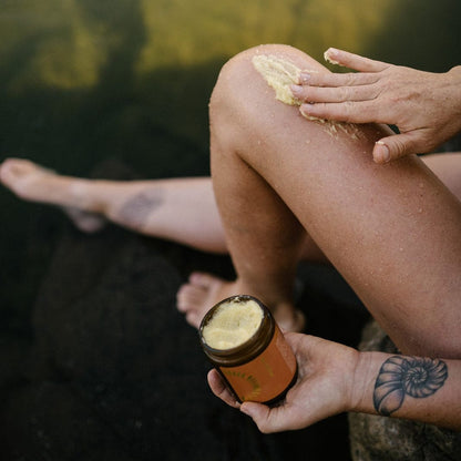 URB APOTHECARY BODY SCRUB Guava Helichrysum Illuminating Shea Body Scrub