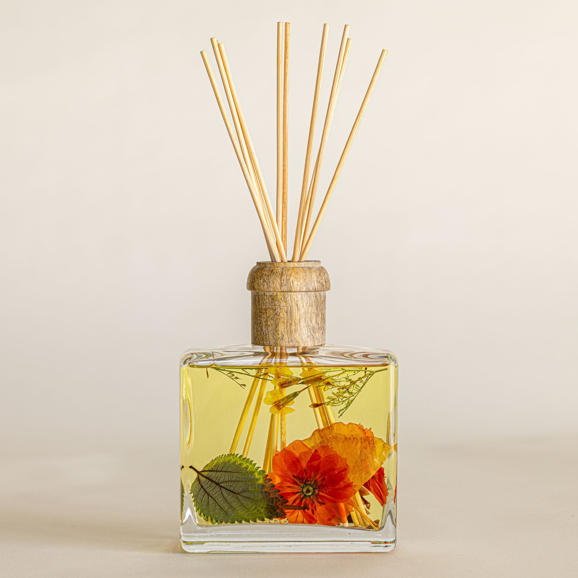 Signature Botanical Reed Diffuser - Harvest Pumpkin