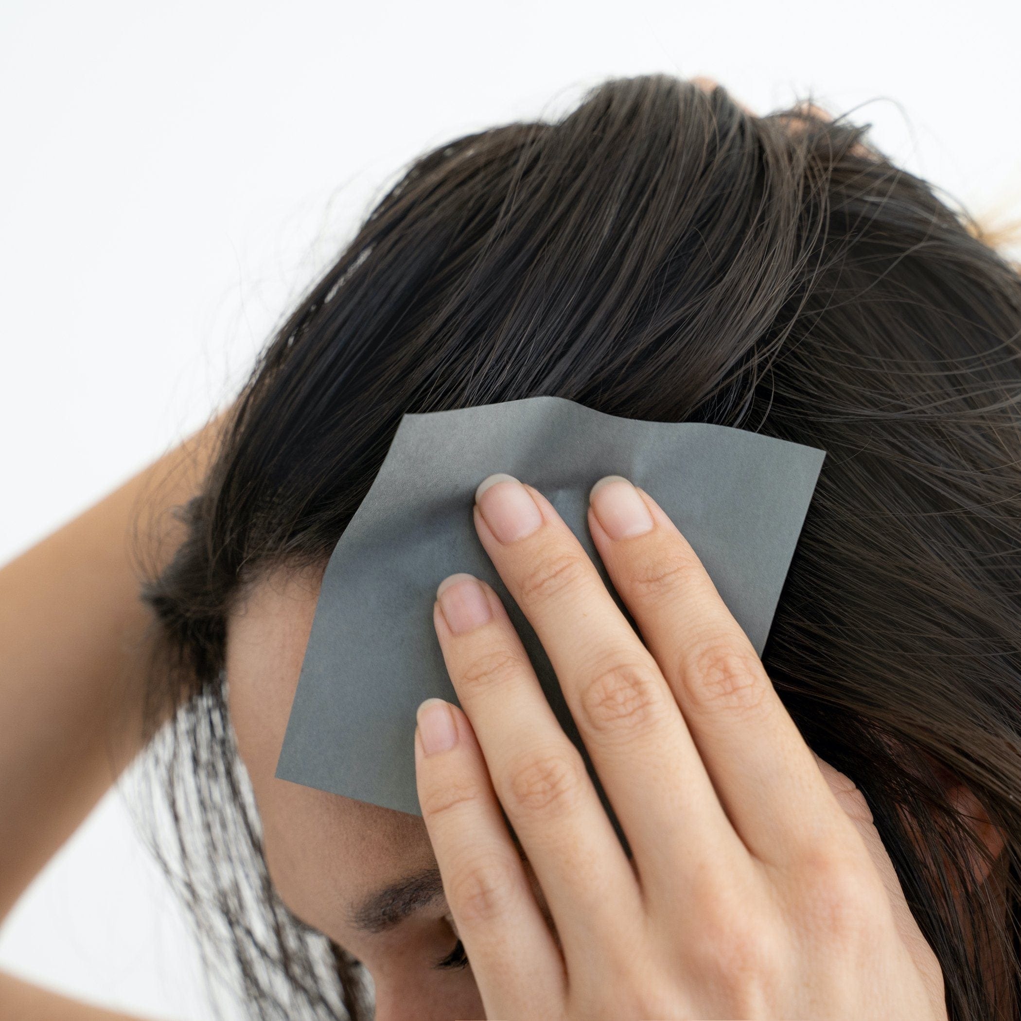 RECESS body wipe HAIR 101: Charcoal + Hemp Hair Blotters (25 blotter papers)