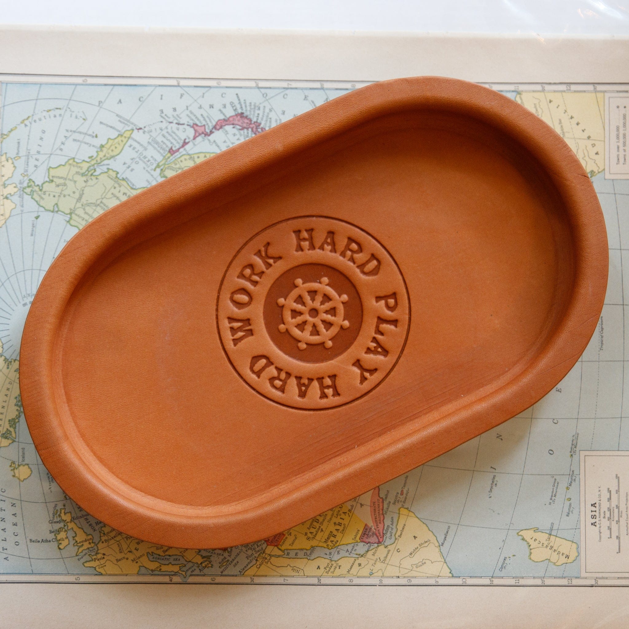 The Local Branch Leather Work Hard Play Hard / Caramel Leather Valet - Oval