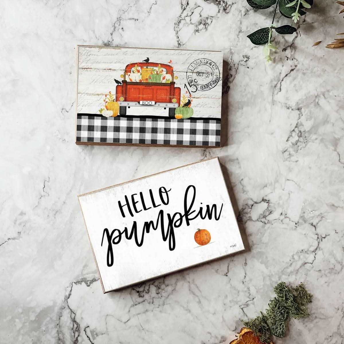 Gia Roma Fall Sign Hello Pumpkin