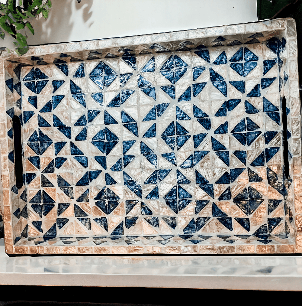 Gia Roma kitchen Daphne Pearl Trays