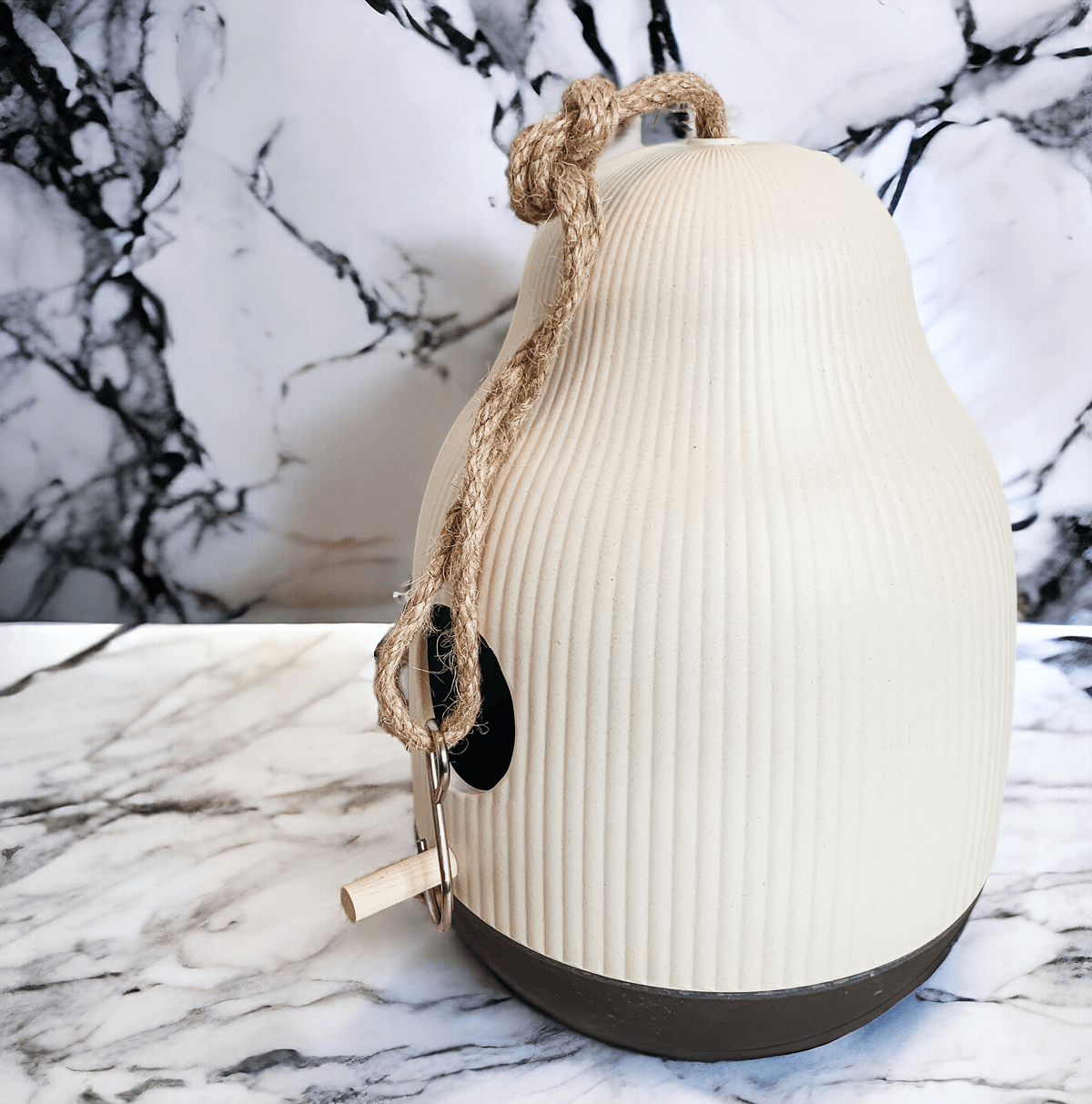 Gia Roma Bird Feeder House Cocoon Bird Feeder