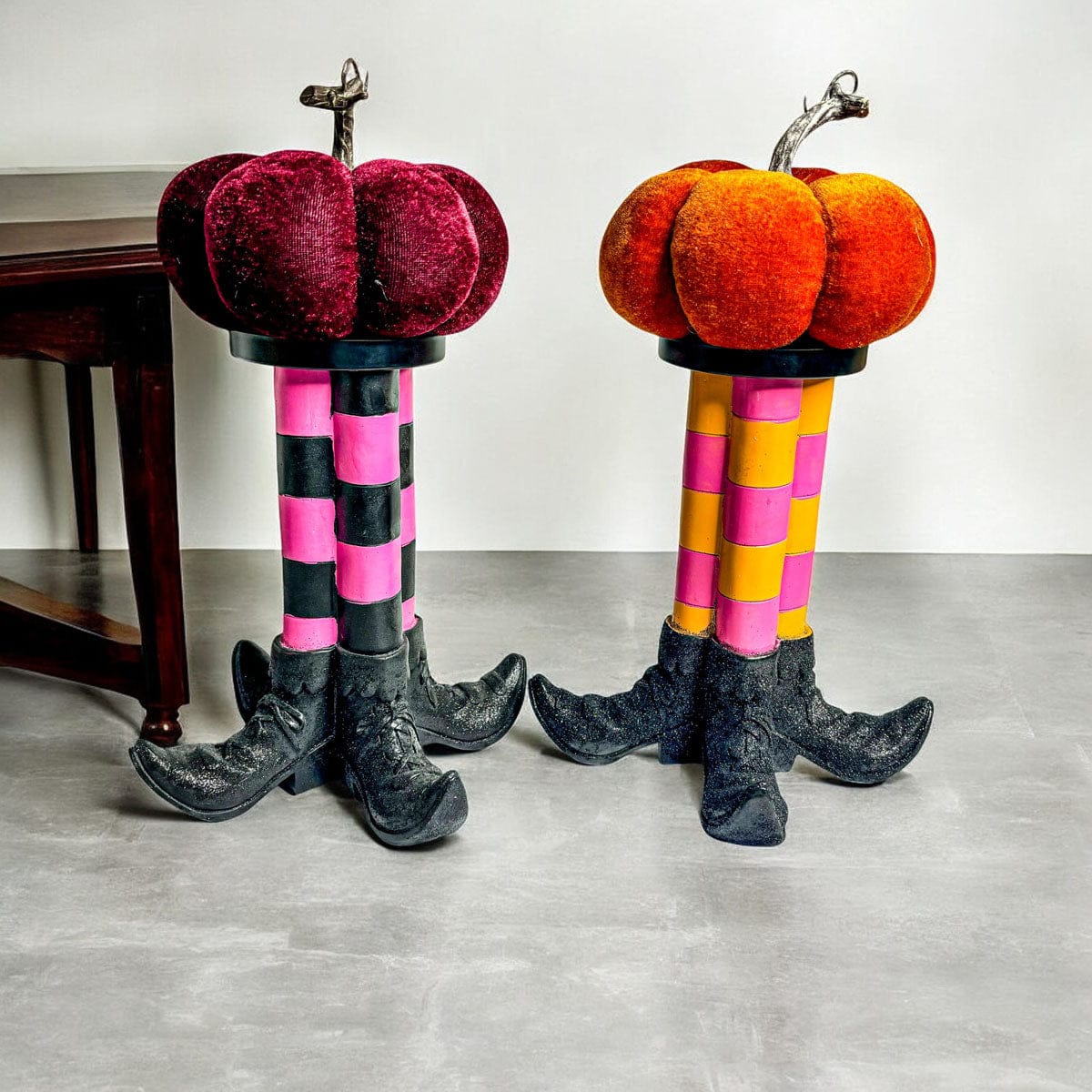 Gia Roma Halloween Sign Wicked Witch Candle Holder