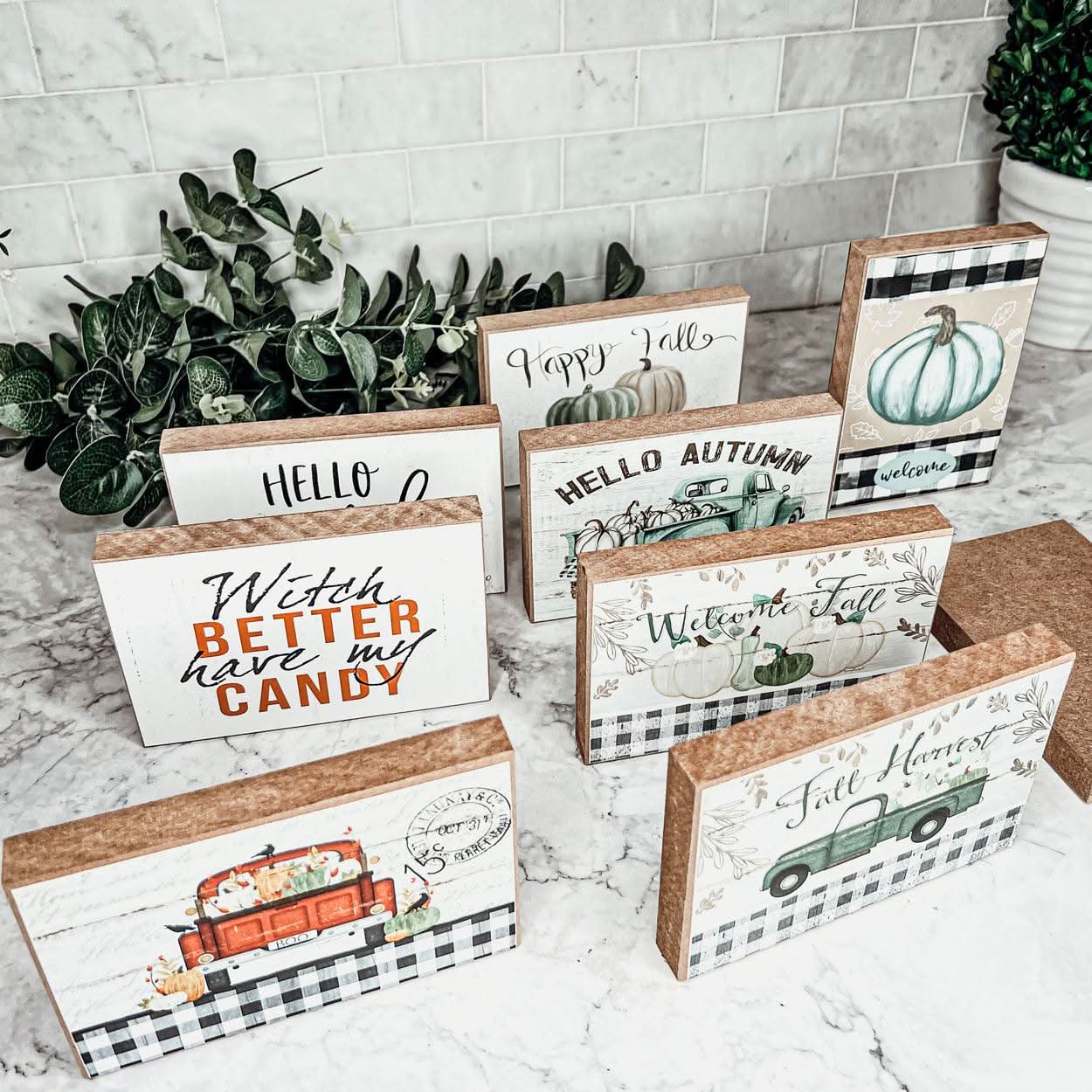Gia Roma Fall Sign Hello Pumpkin