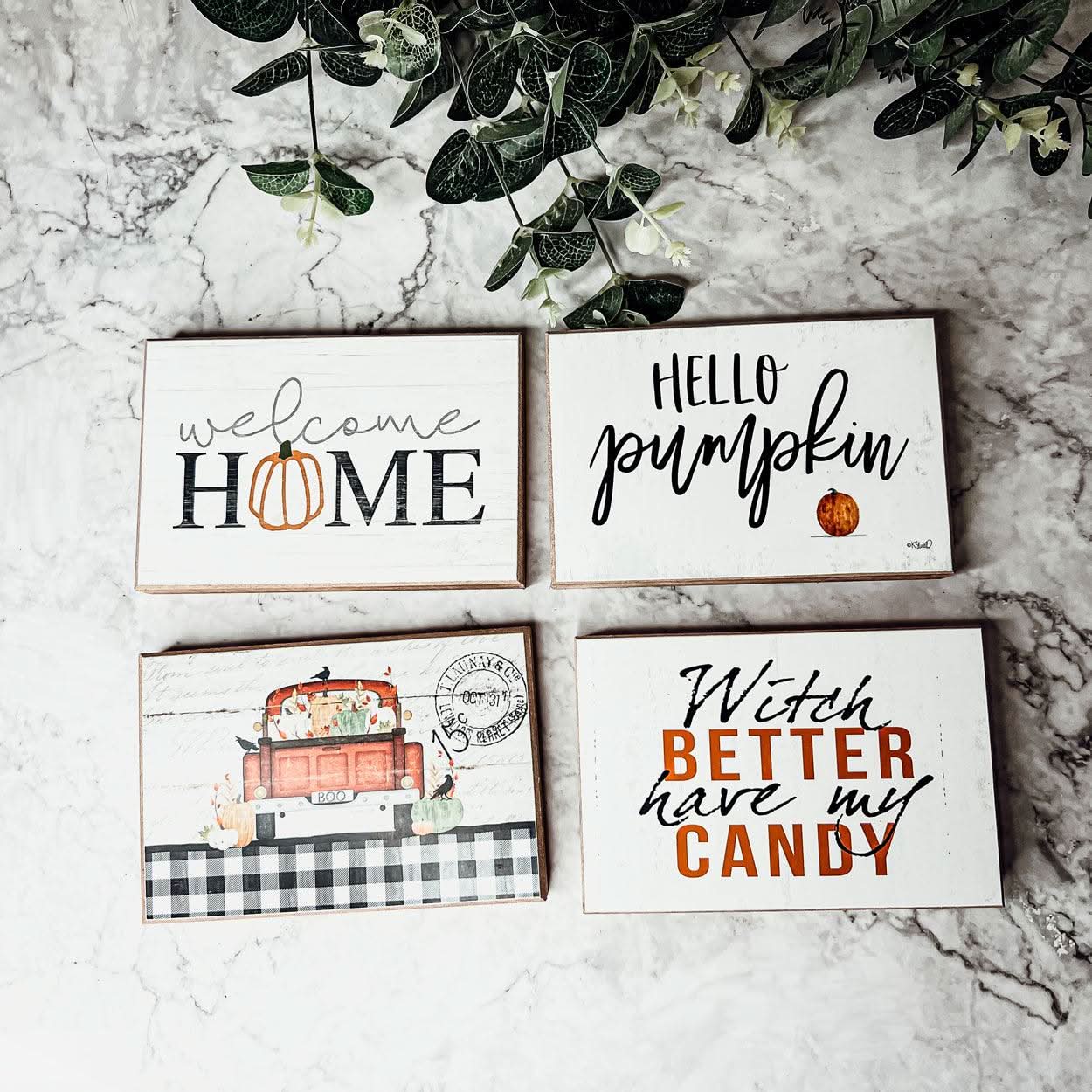 Gia Roma Fall Sign Hello Pumpkin