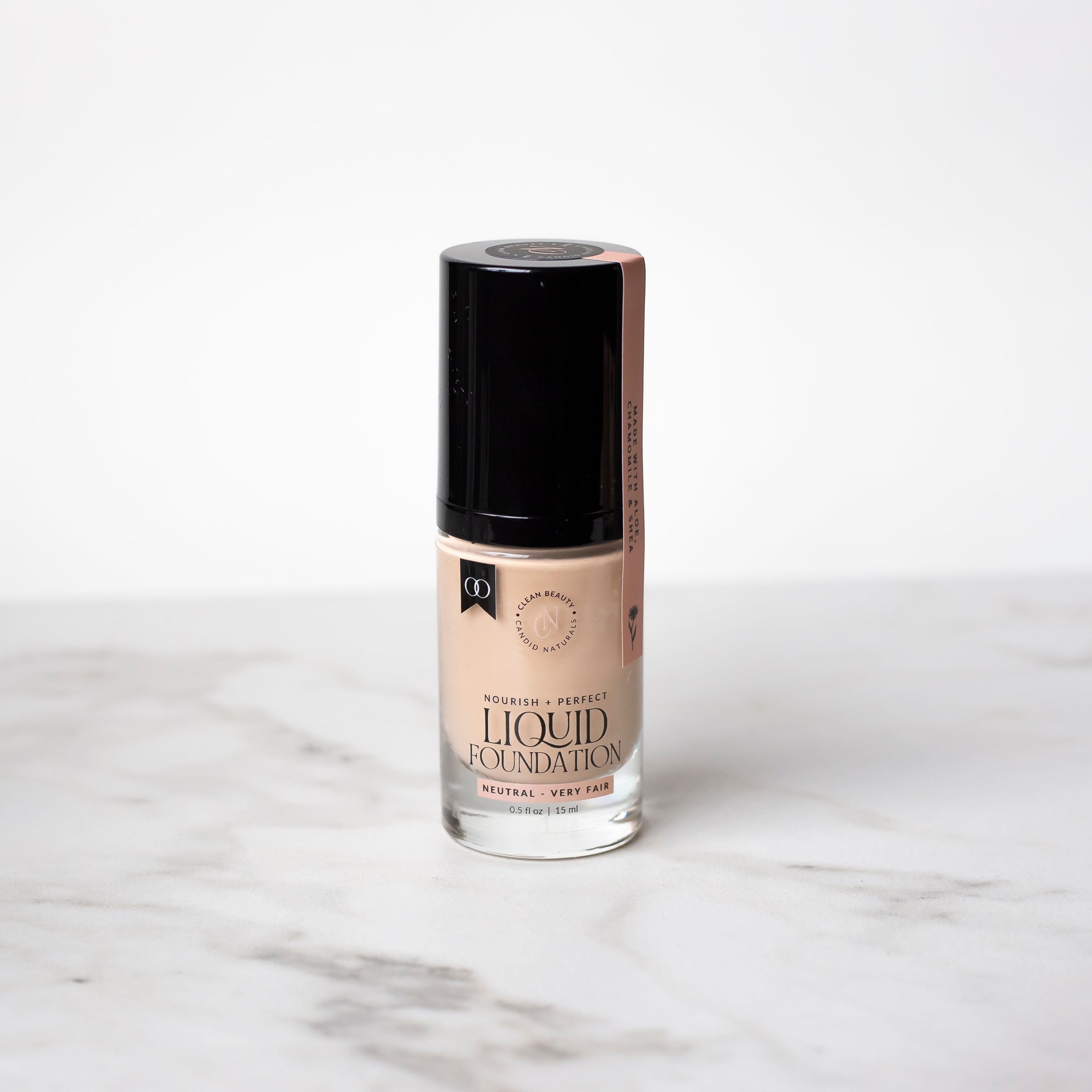 Candid Naturals Half Size (15ml) / 00 | Neutral - Very Fair Natural Liquid Foundation