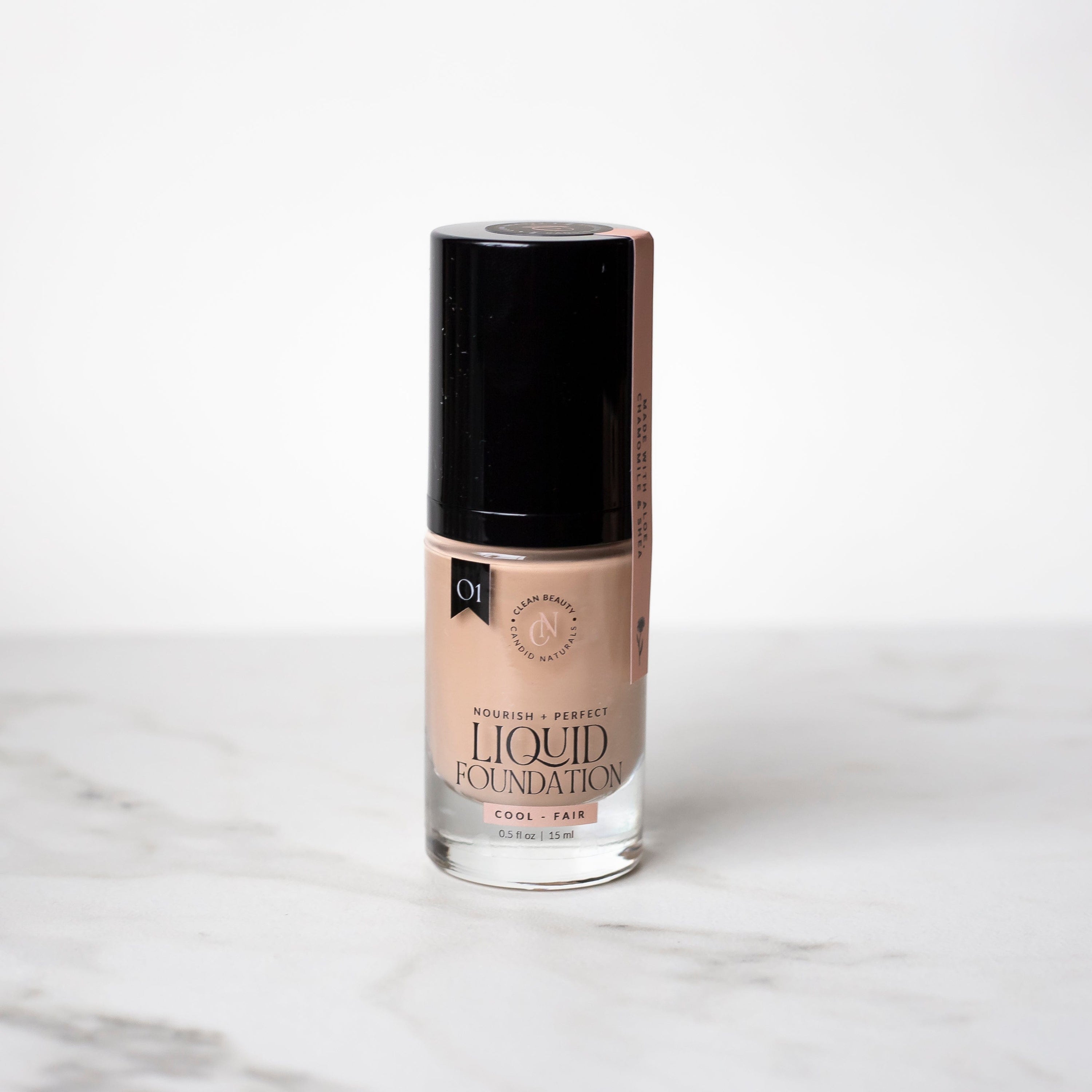 Candid Naturals Half Size (15ml) / 01 | Cool - Fair Natural Liquid Foundation