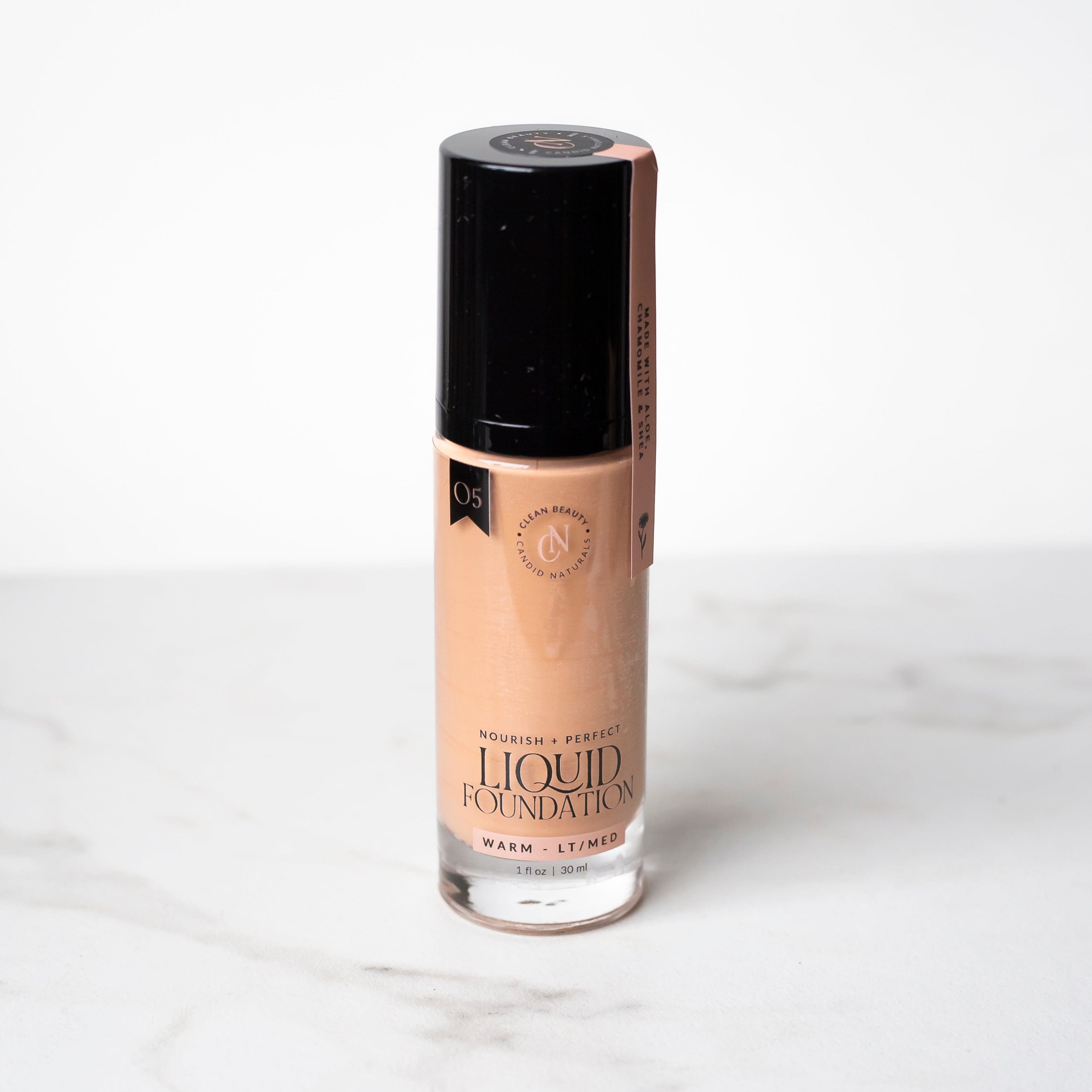 Candid Naturals Full Size (30ml) / 05 | Warm - Light/Medium Natural Liquid Foundation
