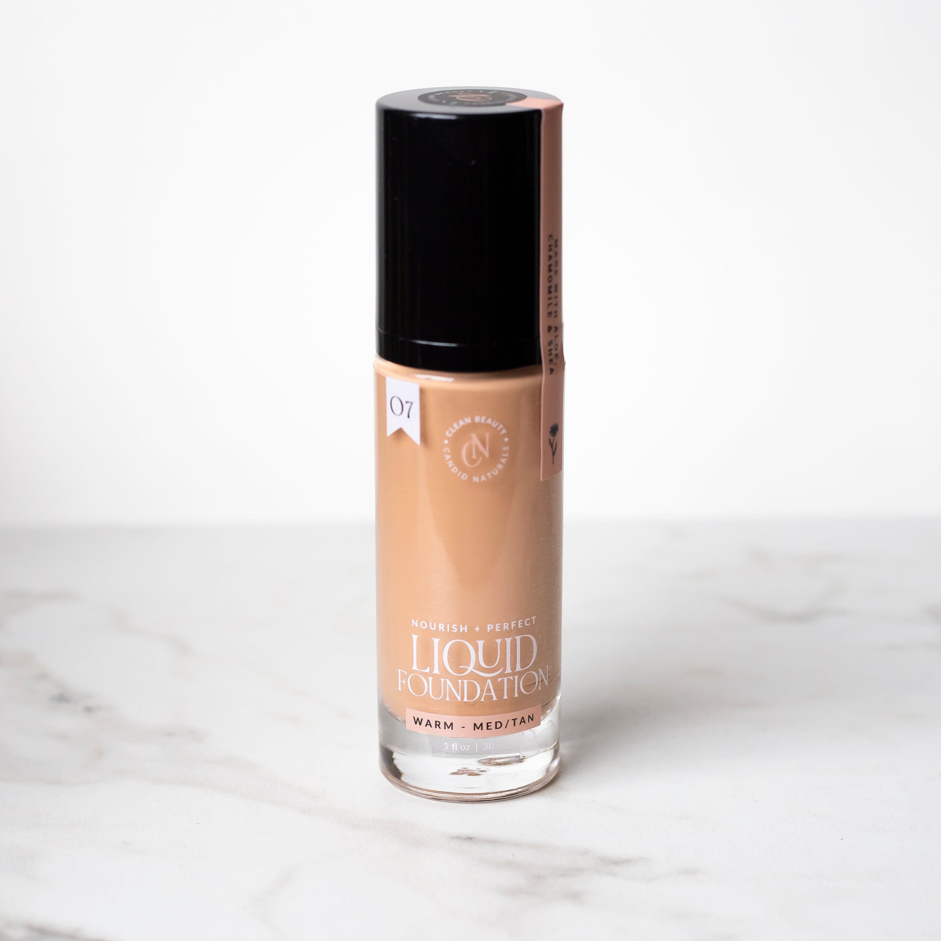 Candid Naturals Full Size (30ml) / 07 | Warm - Medium/Tan Natural Liquid Foundation