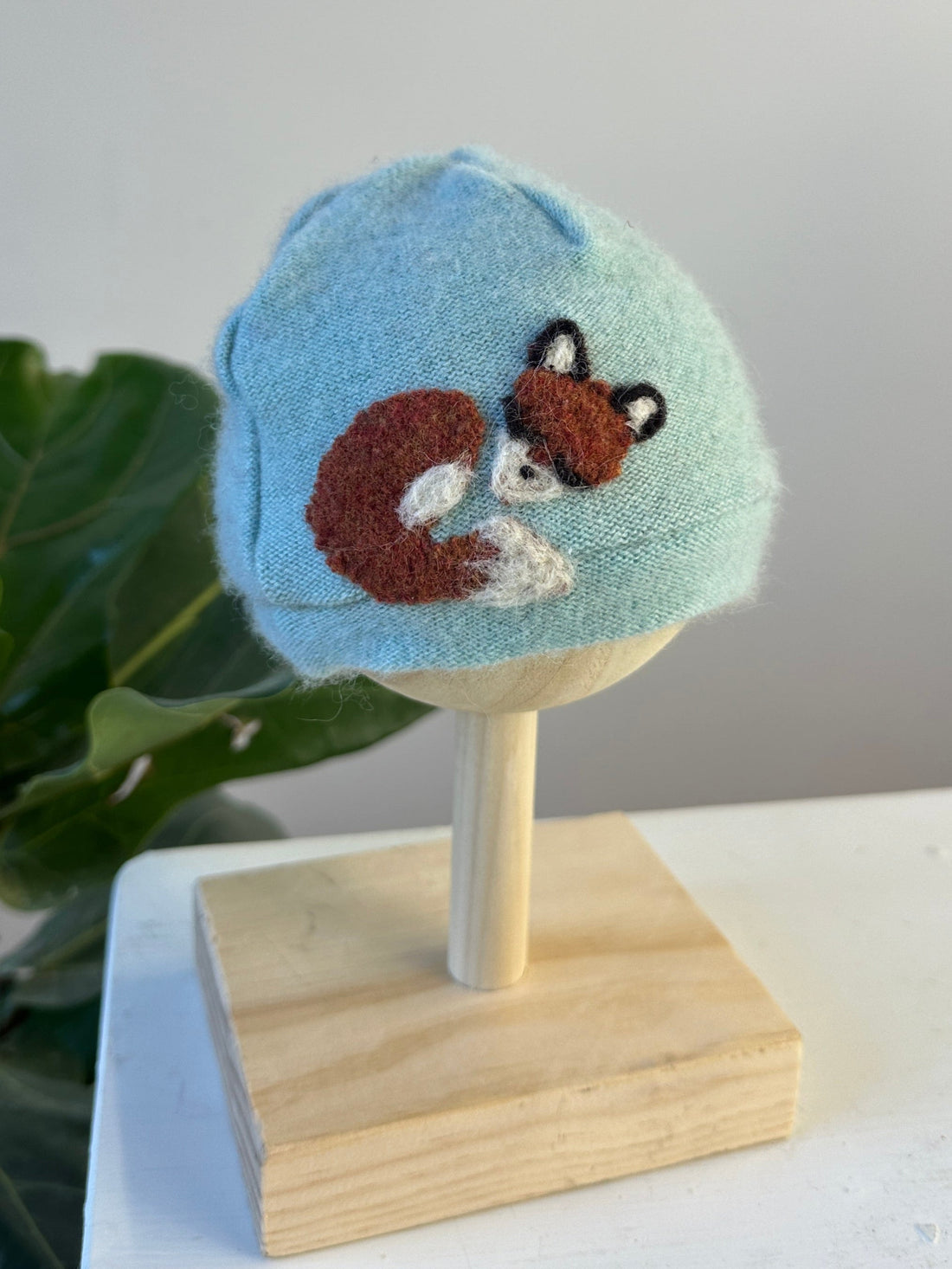 Sleeping Fox Cashmere Hat - Newborn - My American Goods