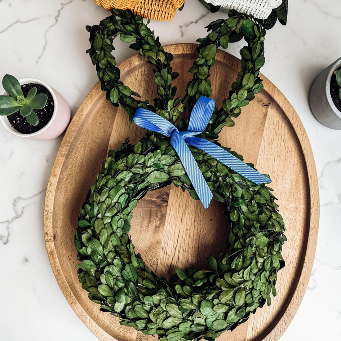 Gia Roma wreath Bunny Wreath Boxwood
