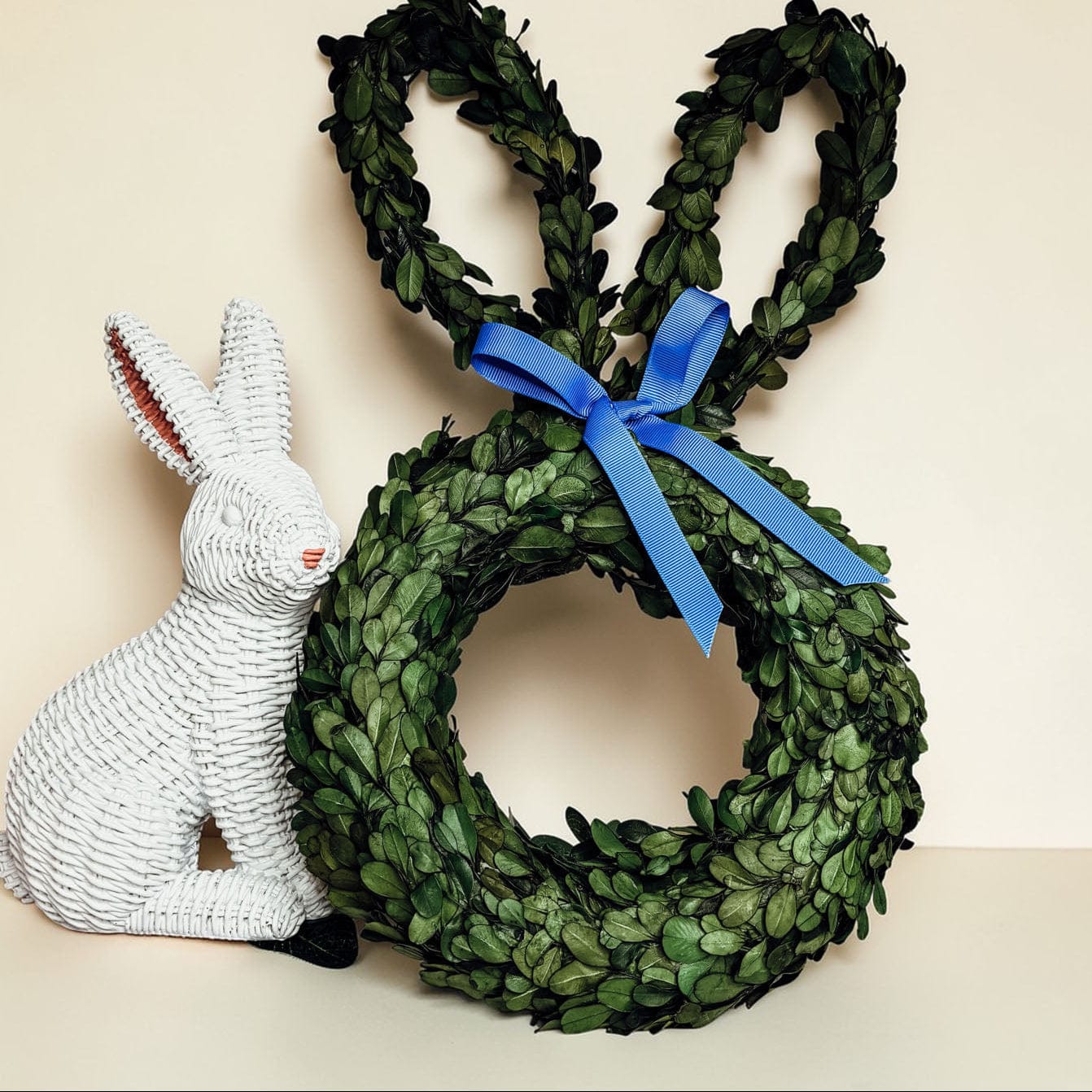 Gia Roma wreath Bunny Wreath Boxwood