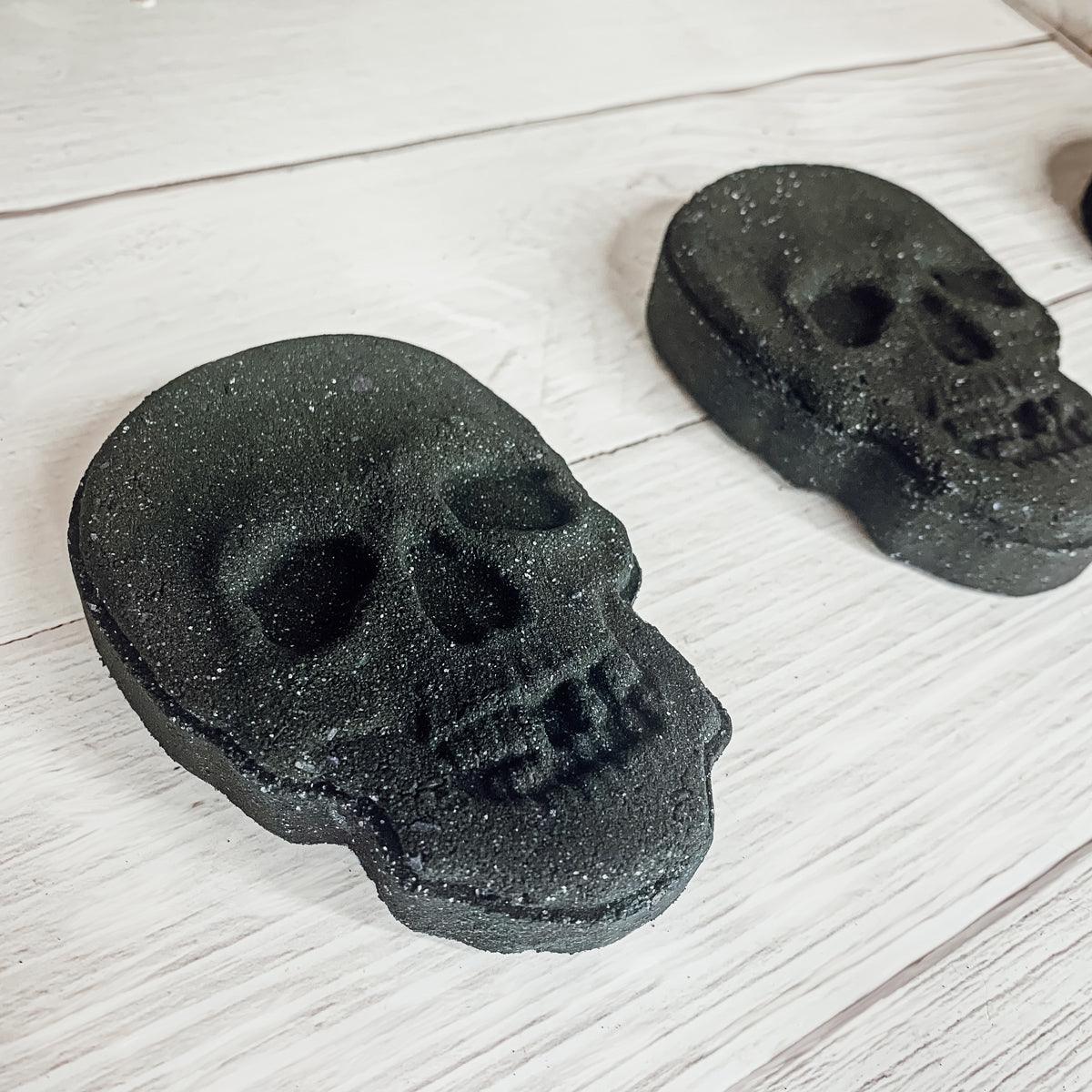 Gia Roma Fall Halloween Skull Bath Bomb 5oz