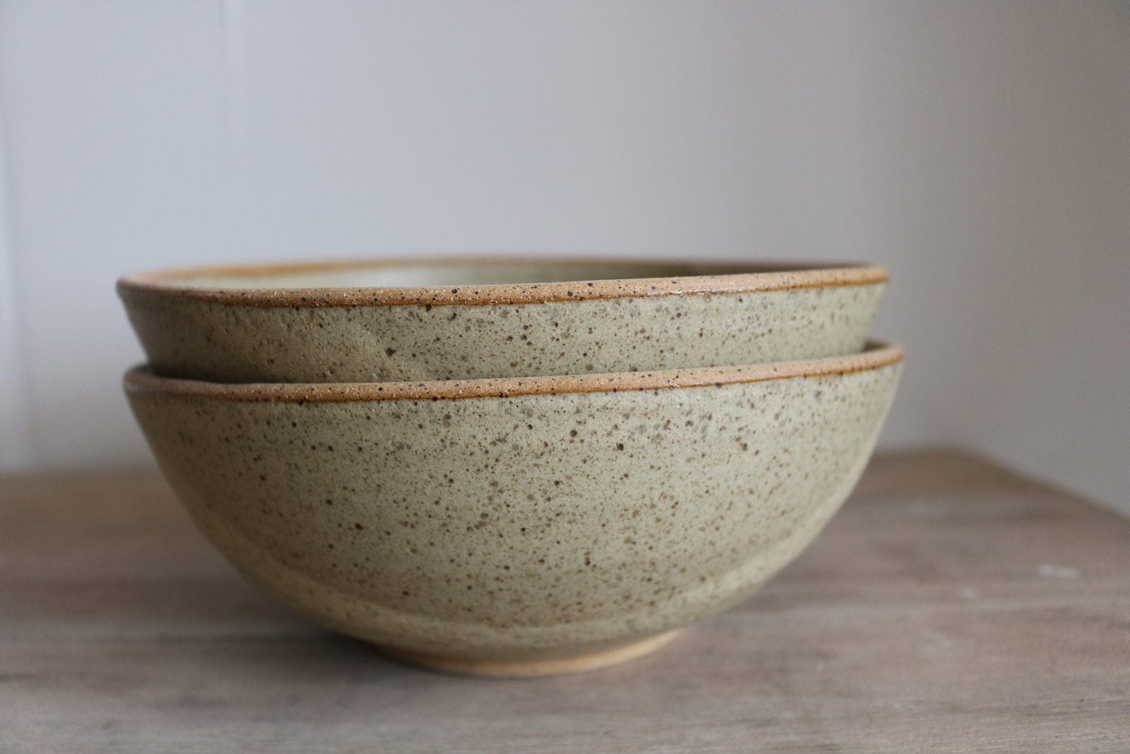 KJ Pottery Bowl Sand / Glazed Rim Ramen Bowl