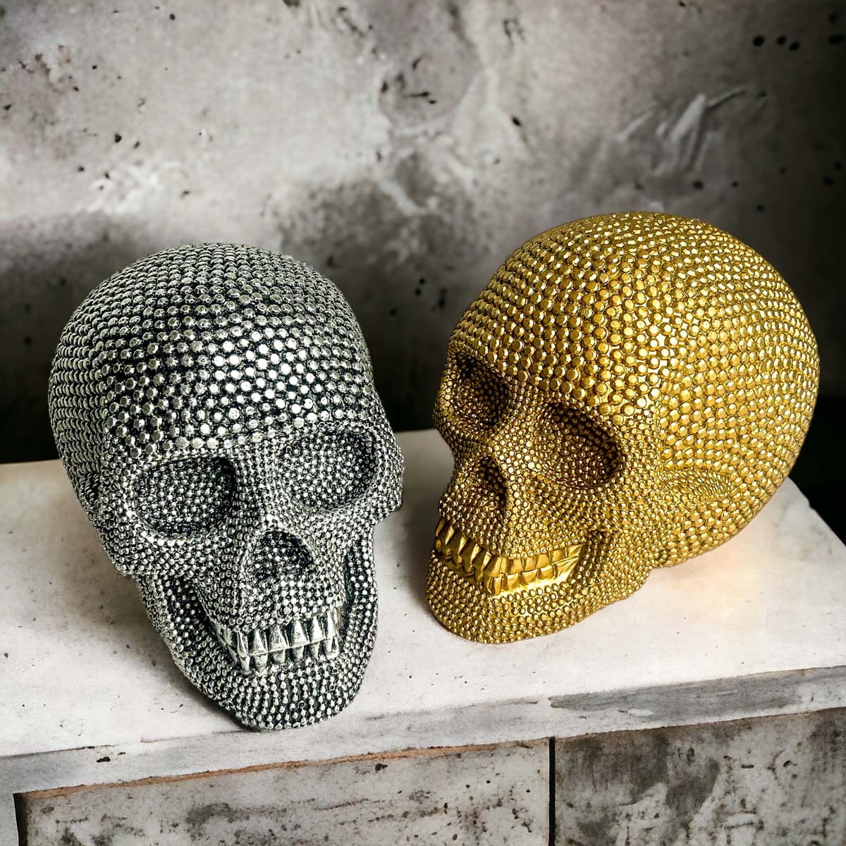 Gia Roma Halloween Resin Skull Gold