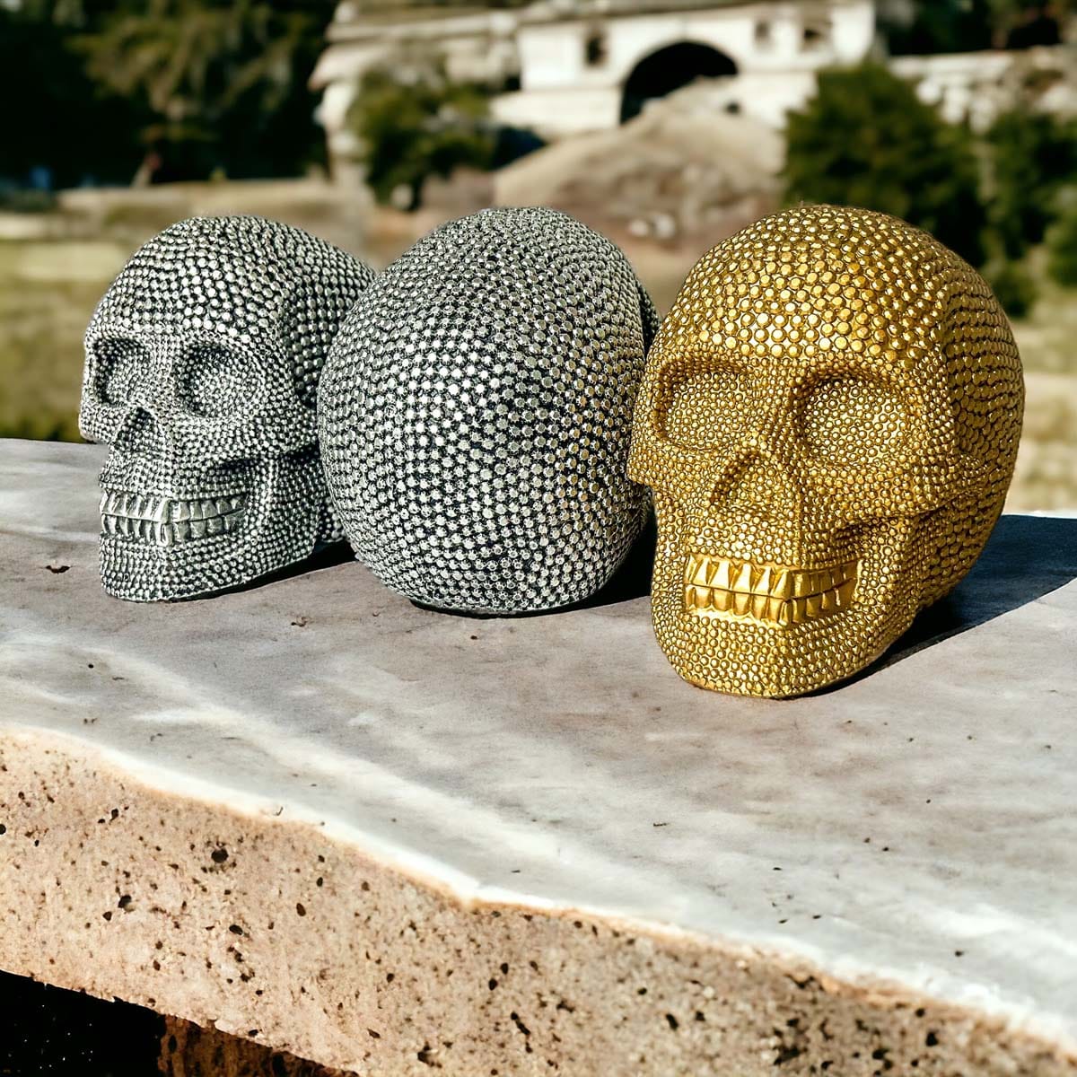 Gia Roma Halloween Resin Skull Gold