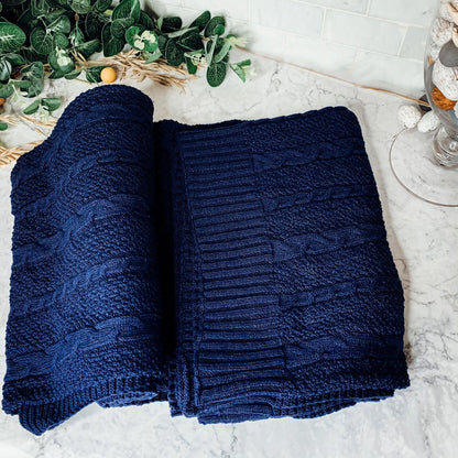 Gia Roma Throw Blanket Navy Blue Standard Size Claret Knit Sweater Throw