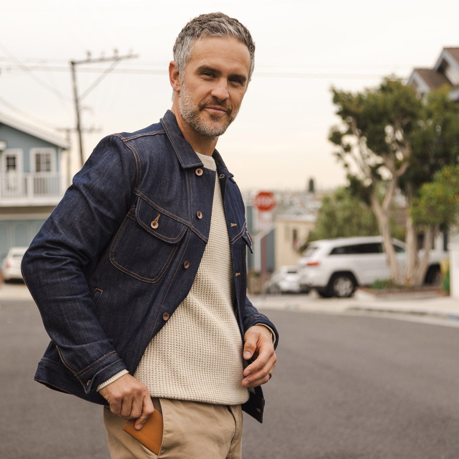 Compact Bifold with RFID protection - Natural