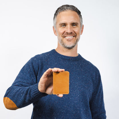CASUPO Small Bifold Compact Bifold with RFID protection - Natural