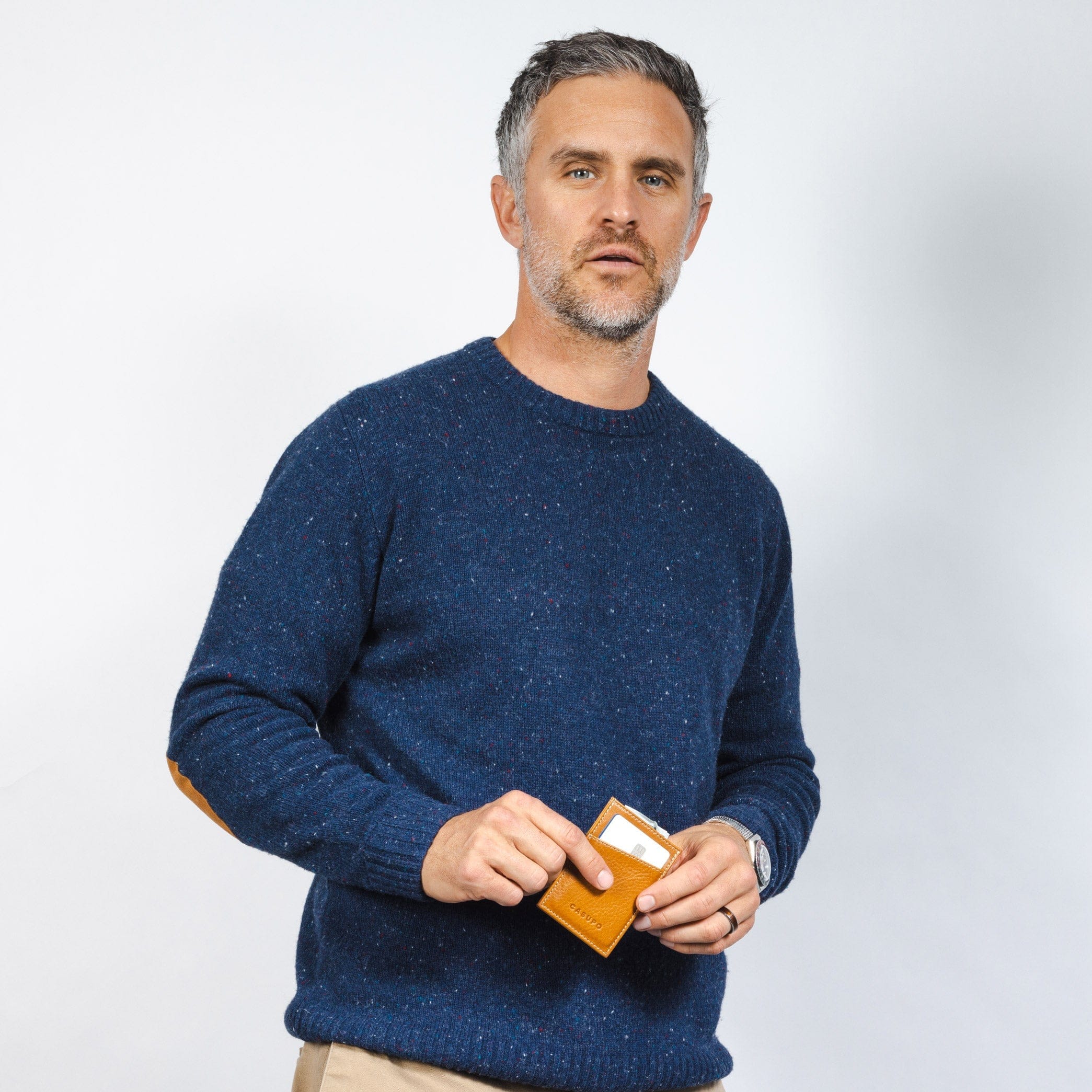 Minimalist Wallet with RFID protection - Natural