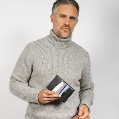 Compact Bifold with RFID protection - Black