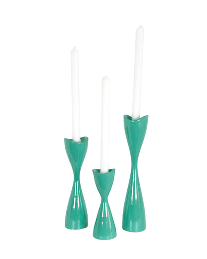 Tulip Candlestick Holders in Kitchen Jade