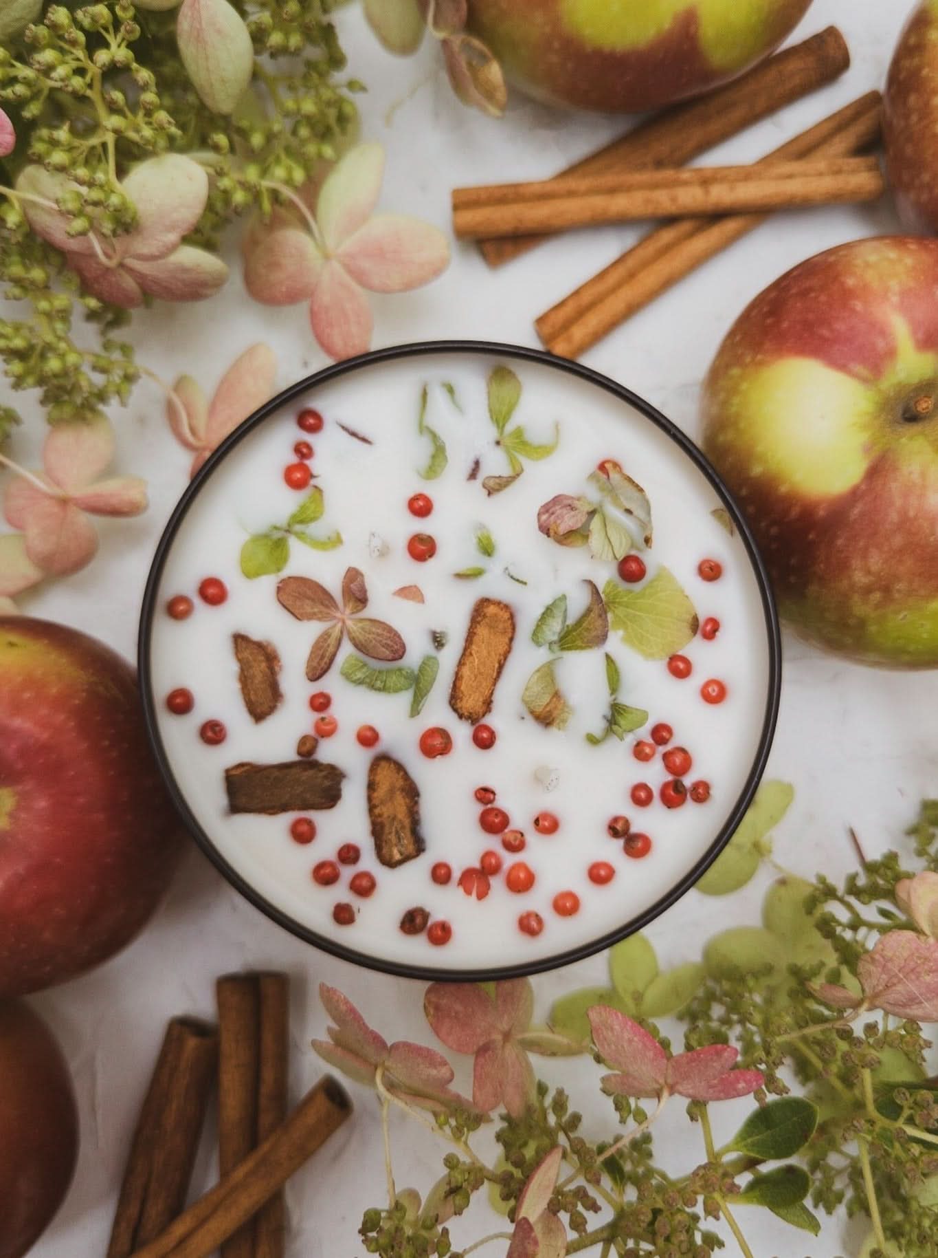 Ash &amp; Rose candle HARVEST Apple Spice Candle