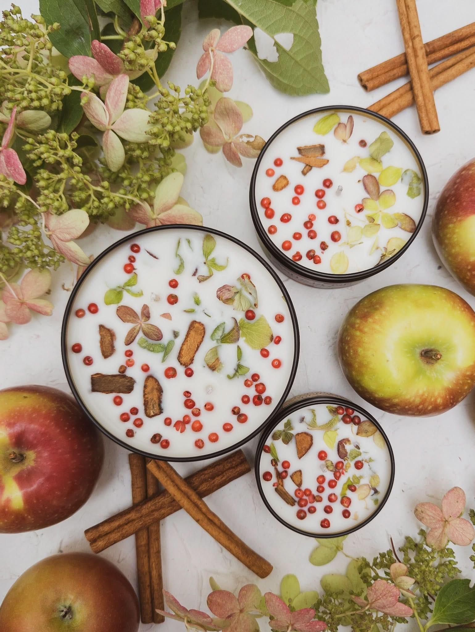 Ash &amp; Rose candle HARVEST Apple Spice Candle