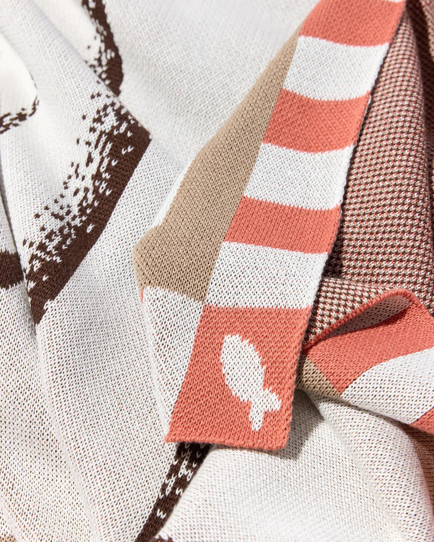 Lovebirds - Throw Blanket