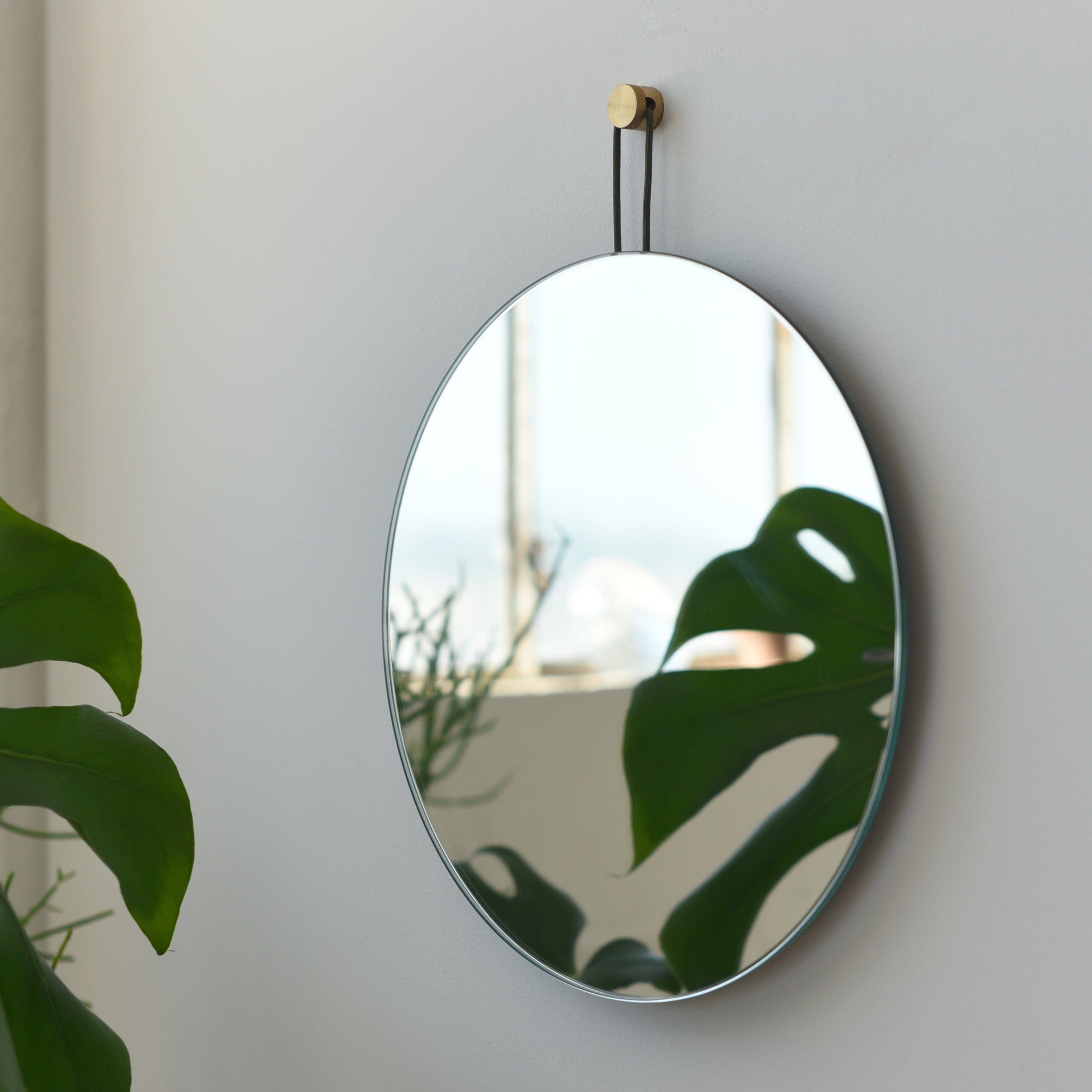 Misewell Mirrors Lure Mirror - Round