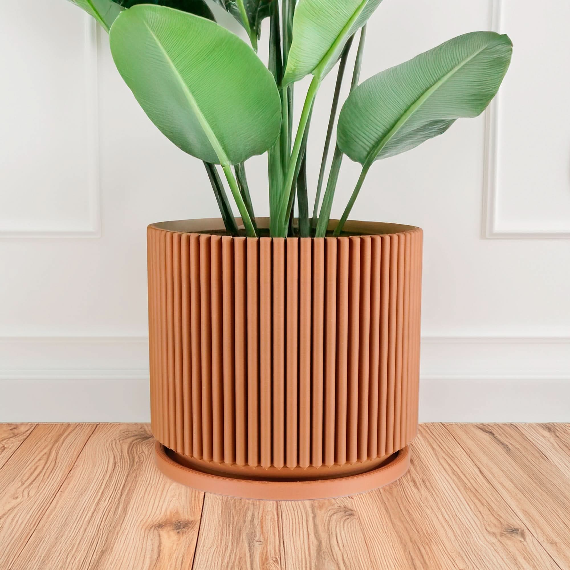 Rosebud HomeGoods Pots &amp; Planters Mid-Century Ribbed Planter