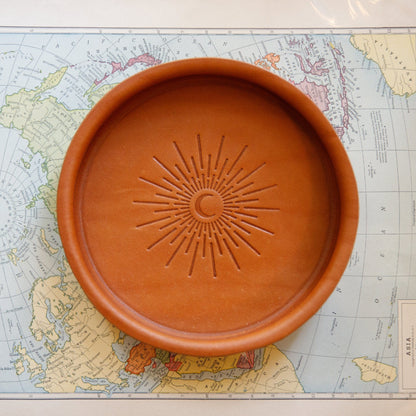The Local Branch Leather Moon Burst / Caramel Leather Valet - Round