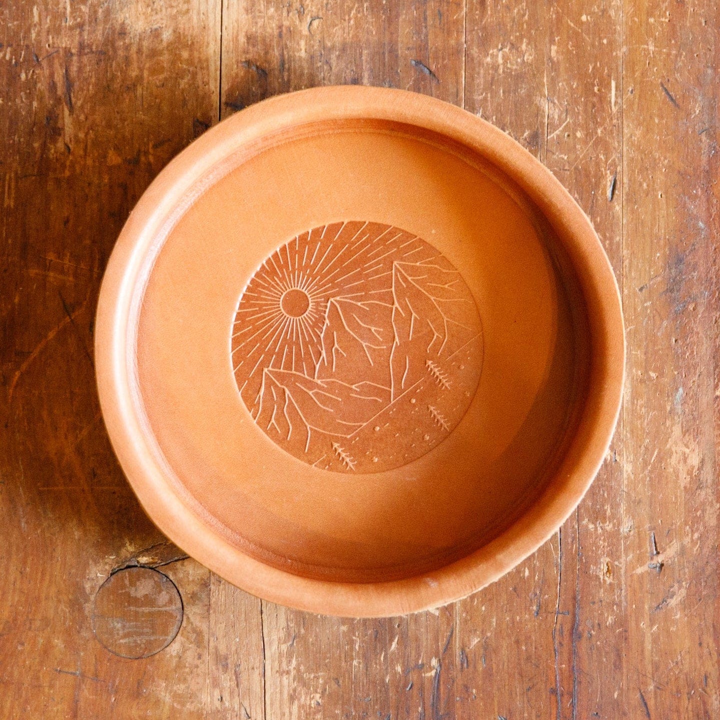 The Local Branch Leather Mountains / Caramel Leather Valet - Round