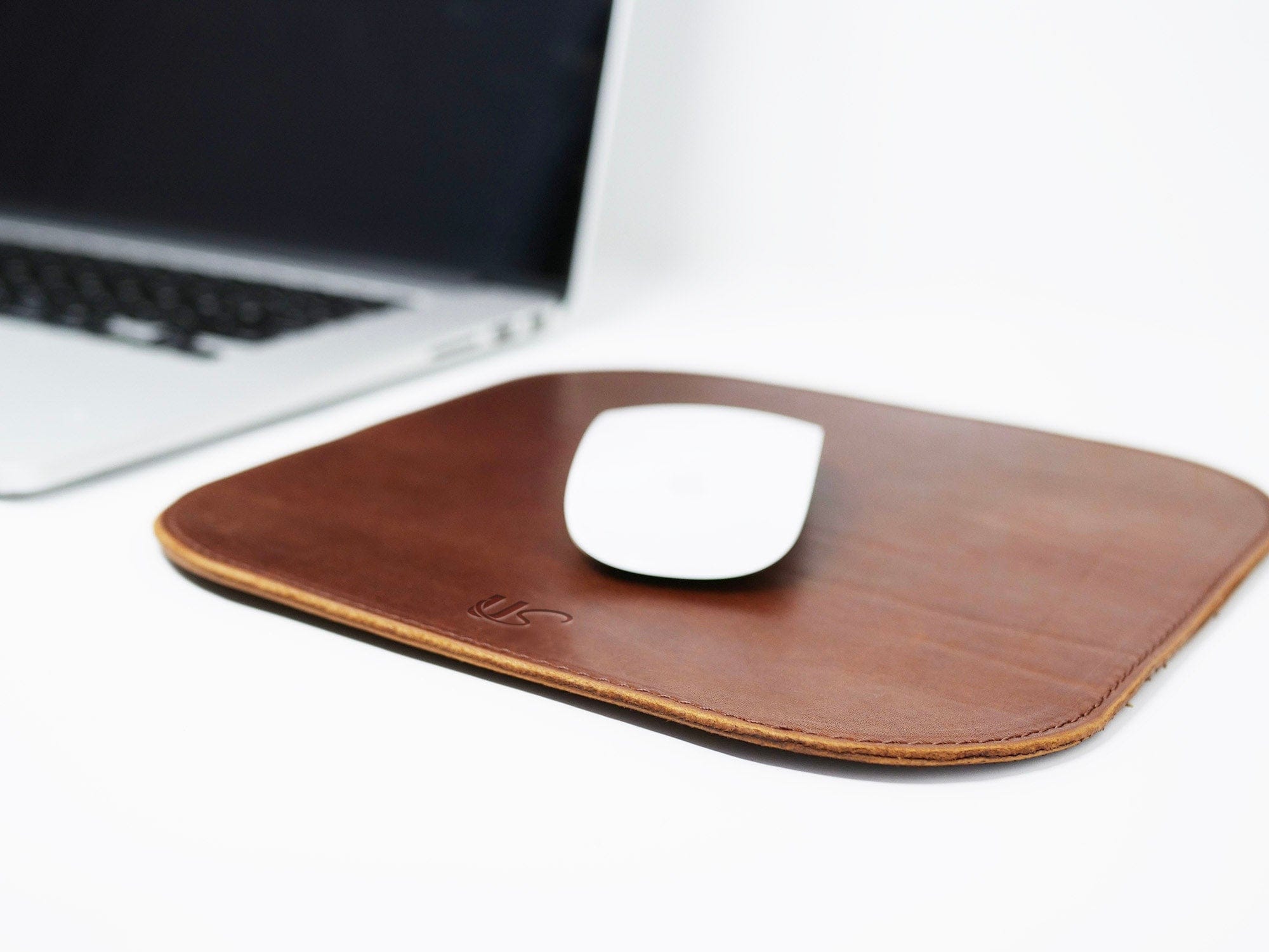 Urban Southern Accessories Leather Mouse Pad