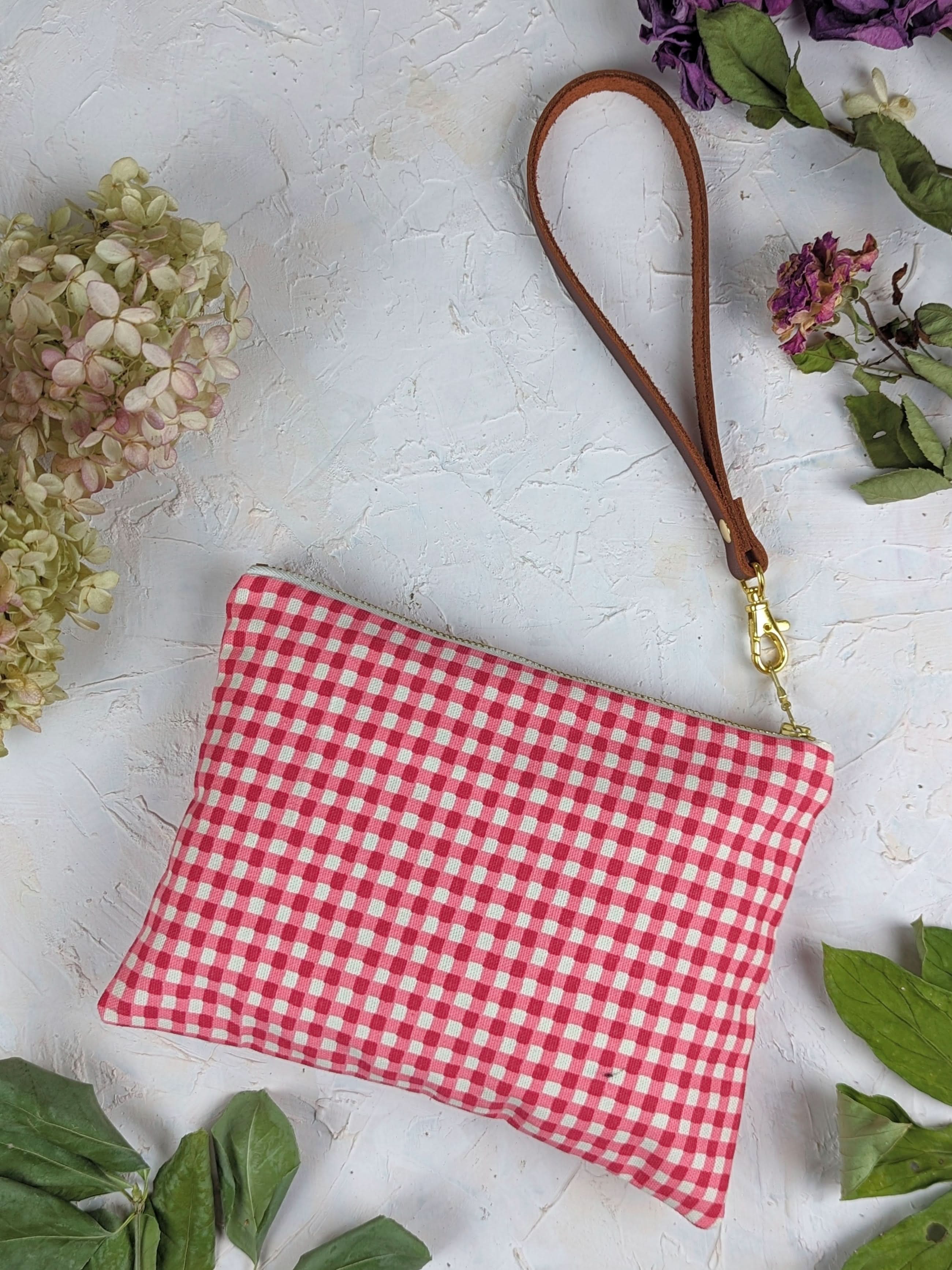 Ash &amp; Rose Magenta Summer Picnic Wristlet Purse