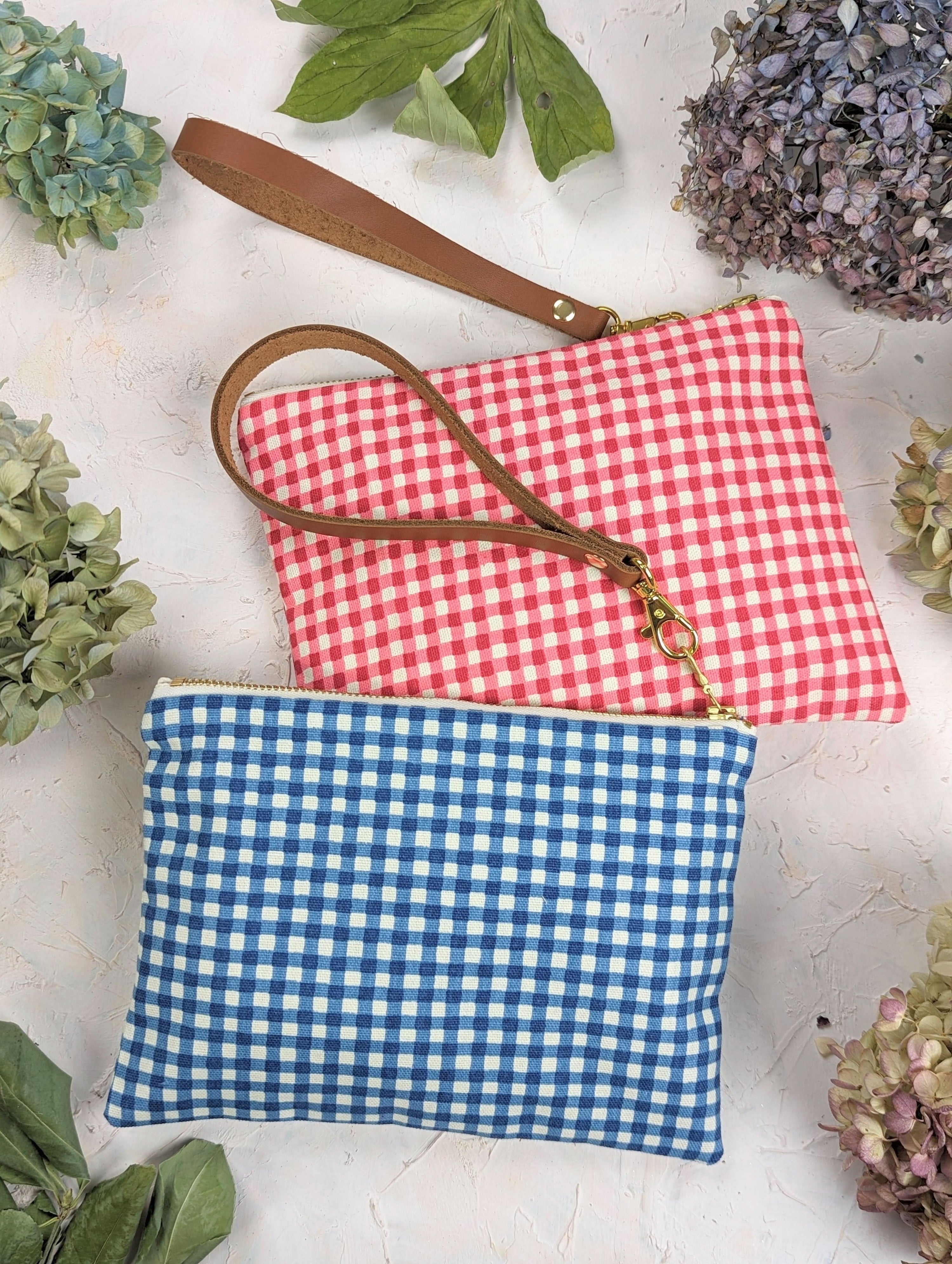 Ash &amp; Rose Summer Picnic Wristlet Purse