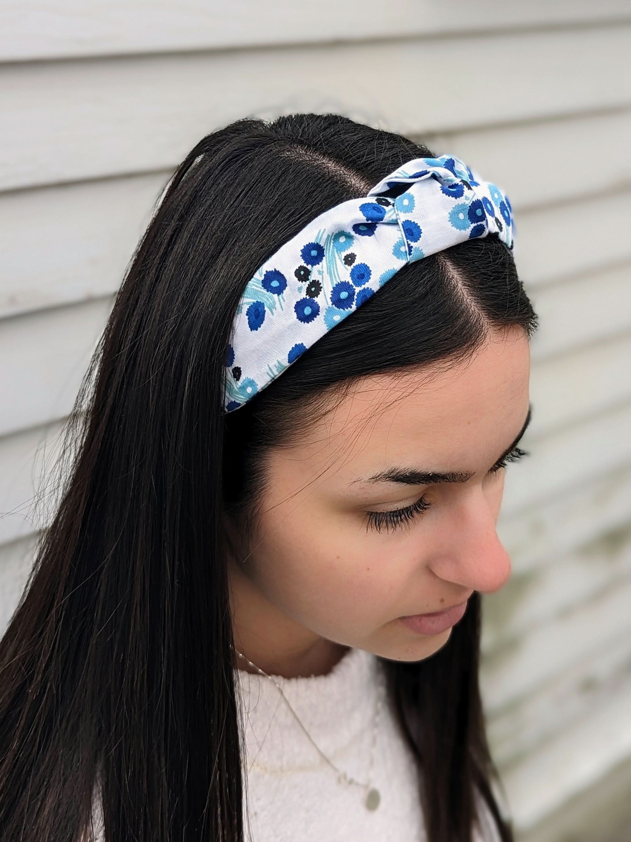 Ash &amp; Rose Headbands Top Knot Printed Headband - Blue Wildflowers