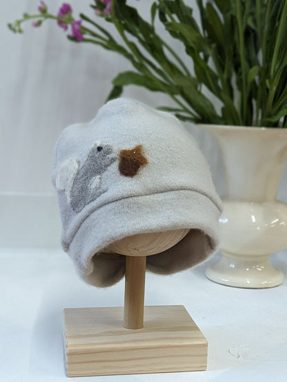 Ash &amp; Rose hat Sky Squirrel Cashmere Hat - Child