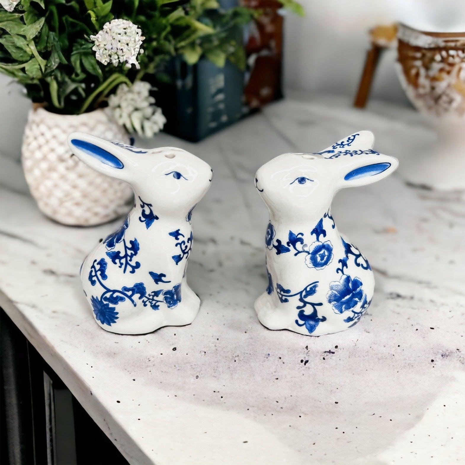 Gia Roma Kitchen Acessories Blue Bunny Shakers