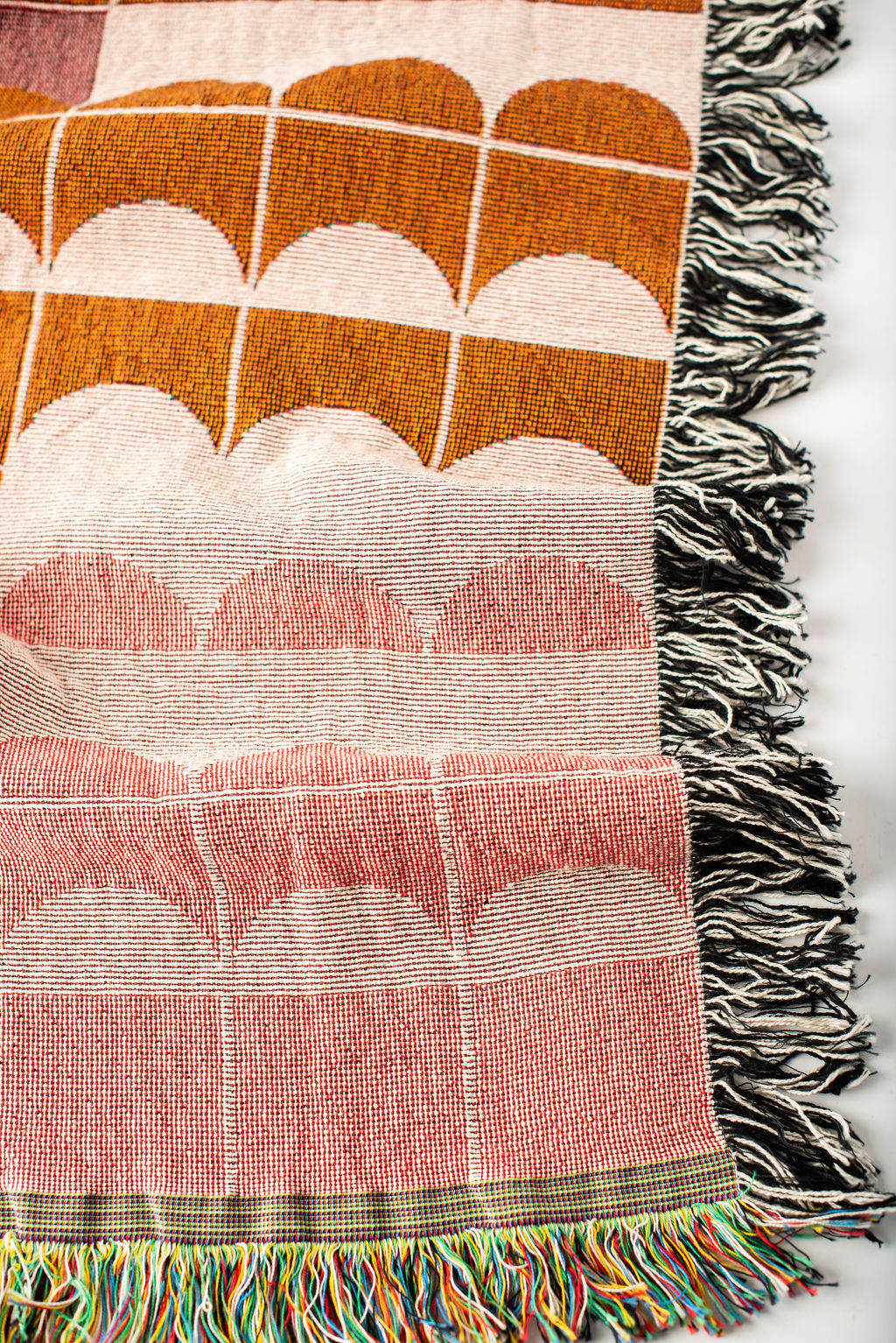 Quinn Blush Pink Scallop Cotton Throw Blanket