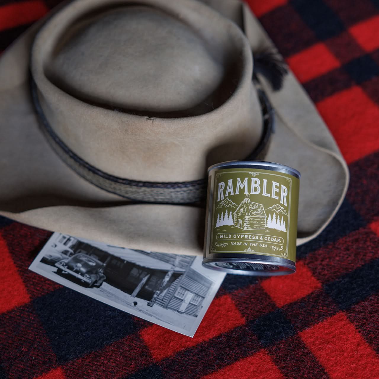 Good &amp; Well Supply Co Candles Half Pint / 8oz / Cotton Wick Rambler Field Candle