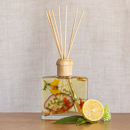 Signature Botanical Reed Diffuser - Sugared Citrus