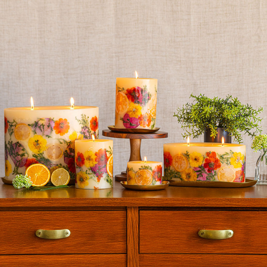 Statement Botanical Candle - Sugared Citrus