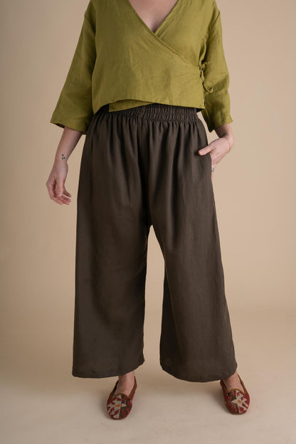 Weekend Pants in Lichen
