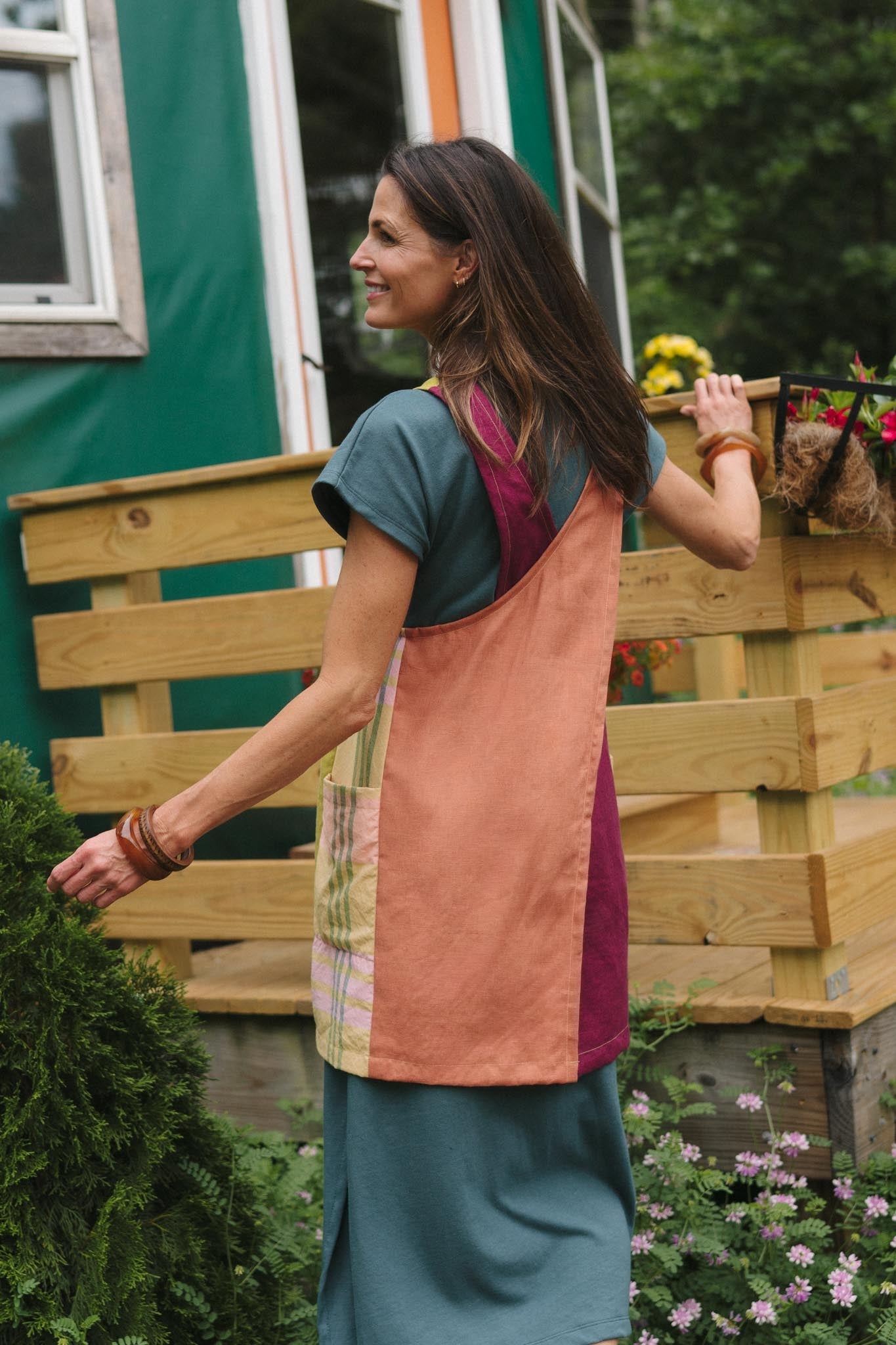 Greenhouse Apron in Passion Fruit