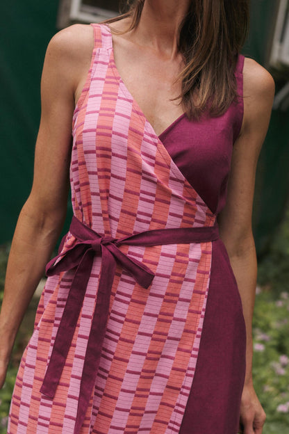 Rove Dress in Hibiscus