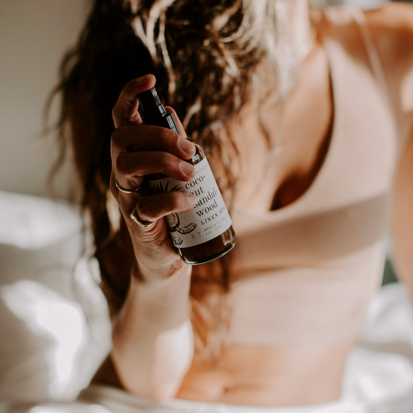 Coconut Sandalwood Linen Spray - My American Goods